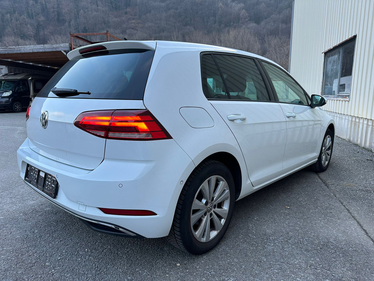 Volkswagen Golf 1.0 TSI