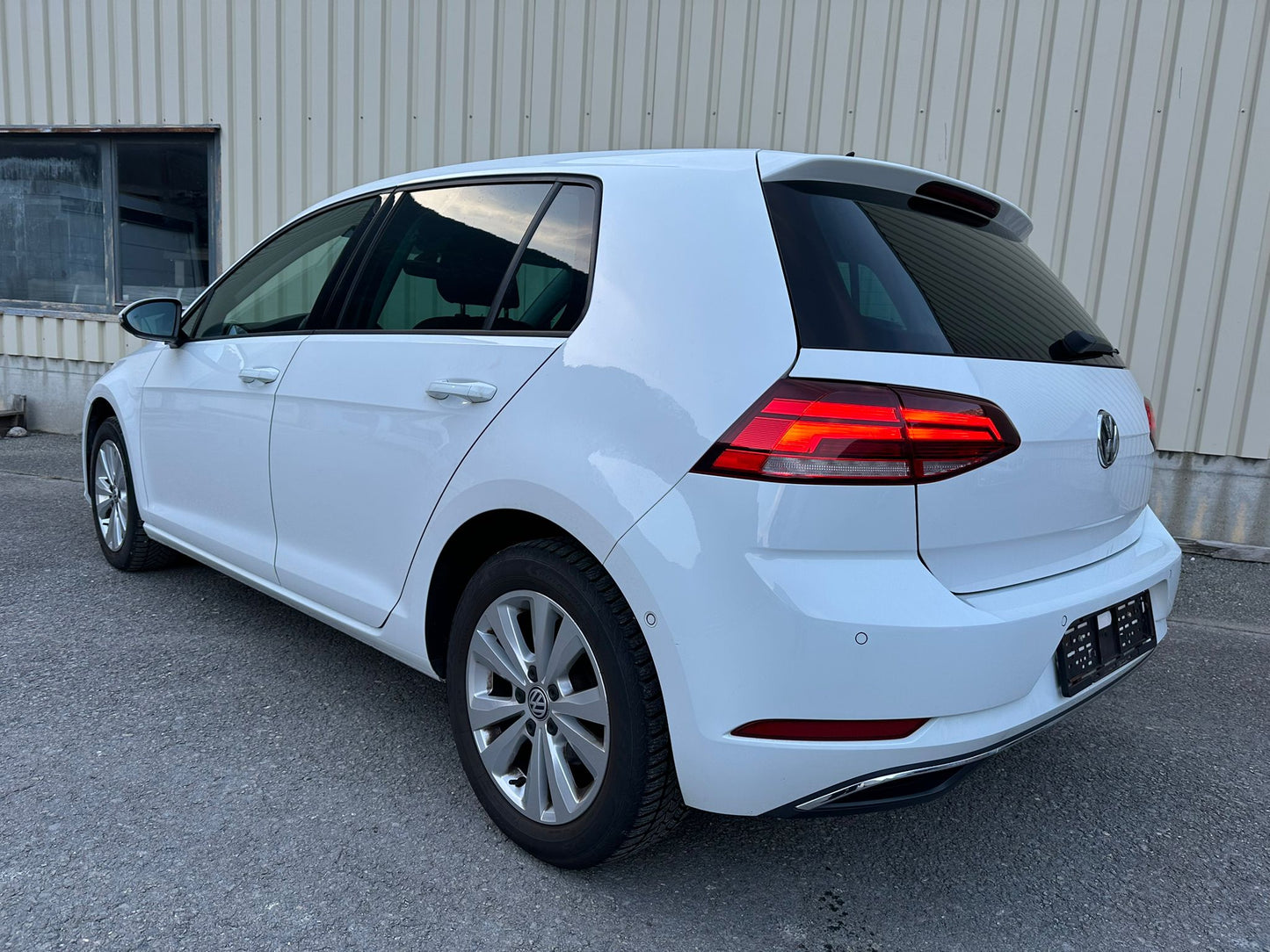Volkswagen Golf 1.0 TSI
